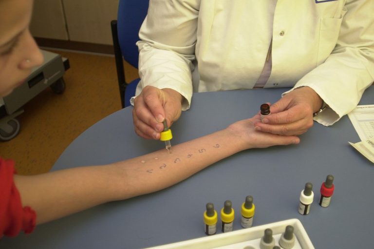 Anti-Allergika, Encasing, Allergie-Spritze